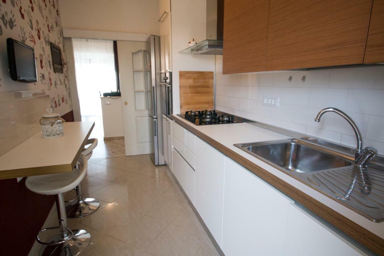 Apartmán A Casa Di Simone A Viareggio Exteriér fotografie