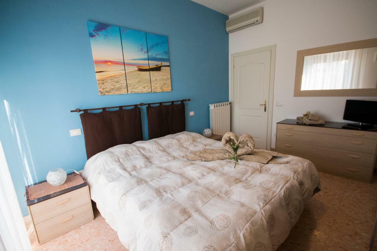 Apartmán A Casa Di Simone A Viareggio Exteriér fotografie