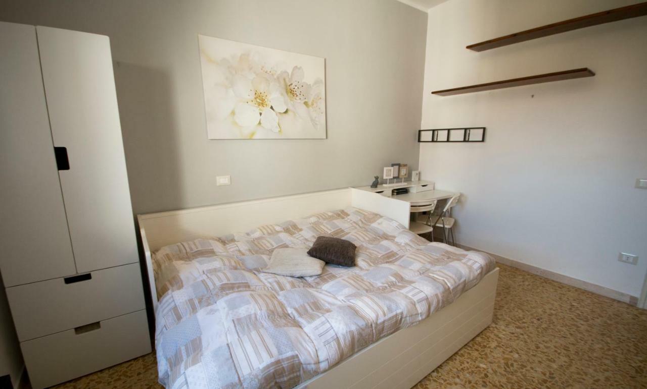 Apartmán A Casa Di Simone A Viareggio Exteriér fotografie